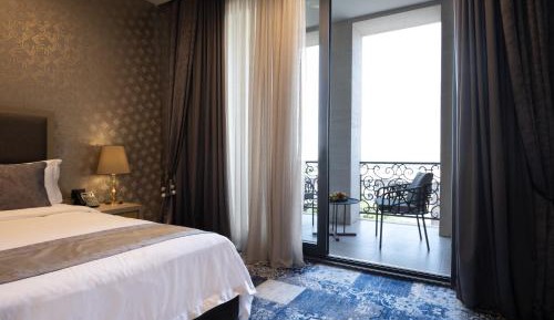 King Suite with Balcony