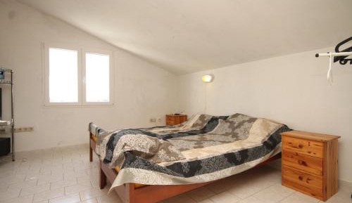 One-Bedroom Apartment with Terrace