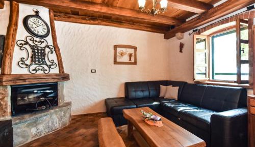 Two-Bedroom Holiday Home