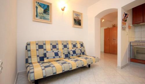 One-Bedroom Apartment with Terrace and Sea View