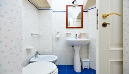 Single Room with Bathroom