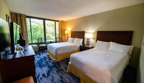 Standard Room with Two Queen Beds