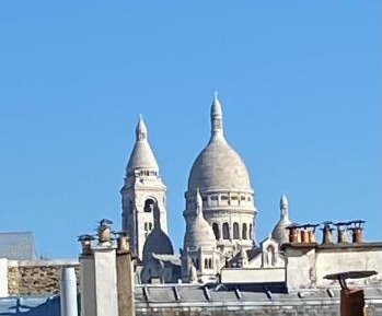 Deluxe Room with View of Sacré-Coeur