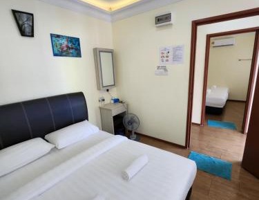 Double or Twin Room with Shared Bathroom