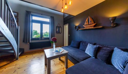 Apartment - Split Level