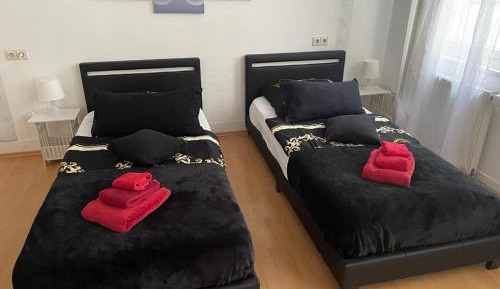 Apartment with Garden View