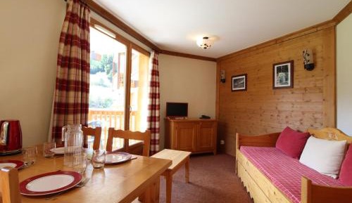Apartment (4 Adults)