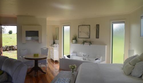 Studio with Lake View - Seaglenest