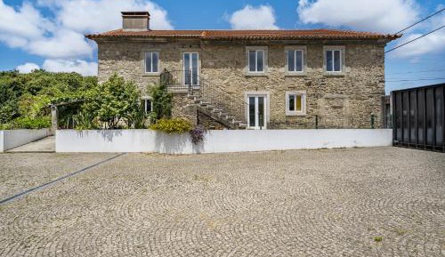 Villa with Garden View
