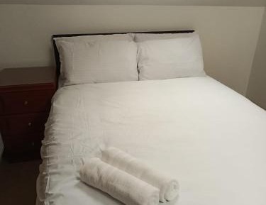 Deluxe Double Room with Shower