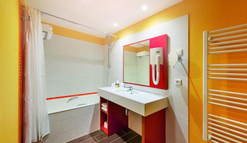 Family Apartment (2 Adults + 2 Children) - Spa and Pool Access not Included