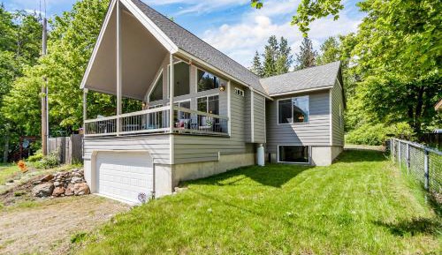 Four bedroom holiday home 