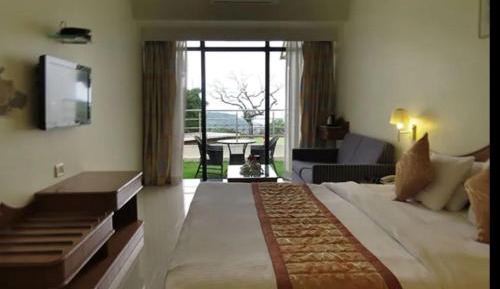 Superior Double or Twin Room with Garden View