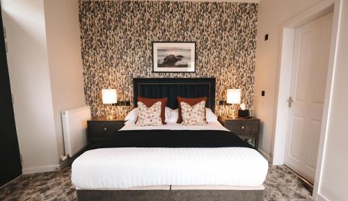 Reidhaven Room (Located in Hotel Annex)