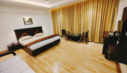 Large Double Room