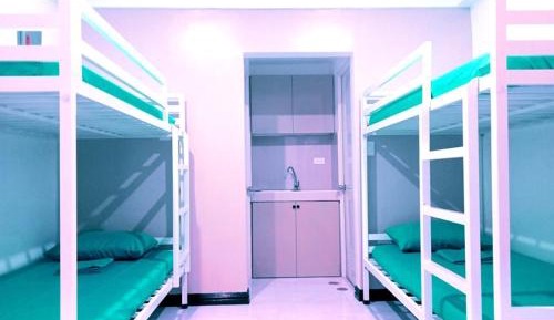 Quadruple Room with Private Bathroom