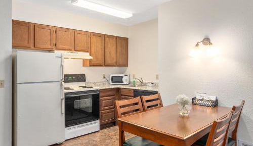 One-Bedroom Suite