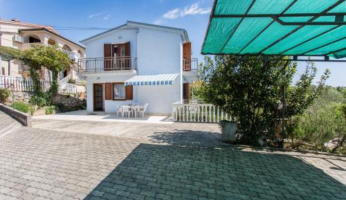 Two Bedroom Apartment 