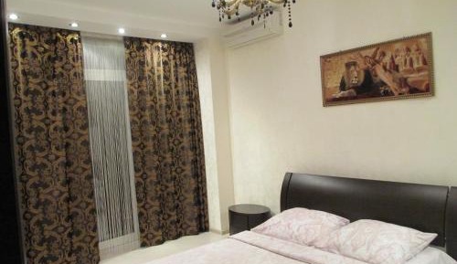 One-Bedroom Apartment with Balcony with the view of the river