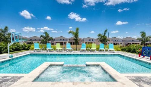 Nine-Bedroom Holiday Home