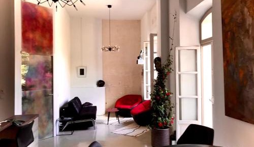 Apartment with Garden View