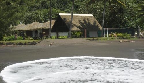 One-Bedroom Bungalow