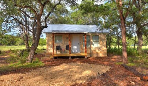 One-Bedroom Holiday Home