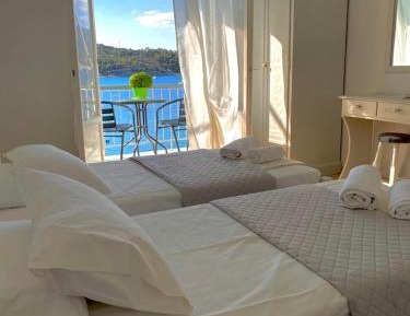 Studio with Sea View