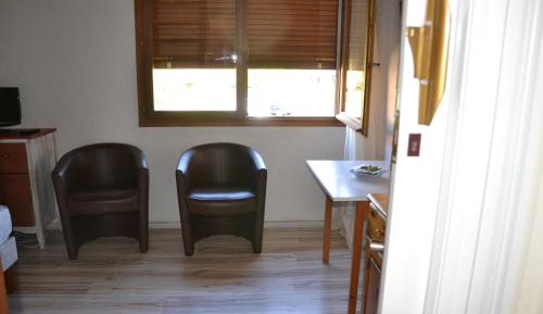 Studio Apartment with Balcony