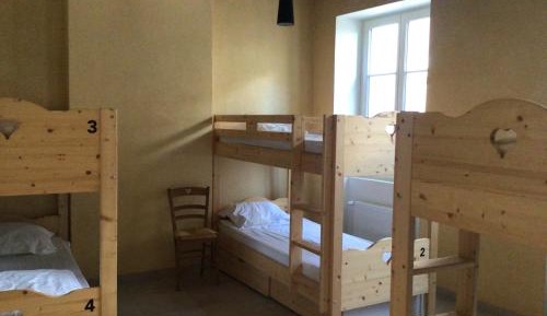 Bunk Bed in Mixed Dormitory Room