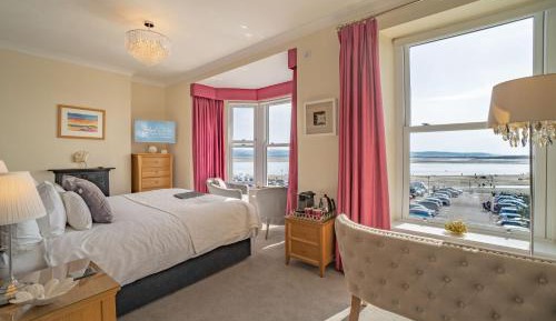 Superior Double or Twin Room with Sea View 2nd floor