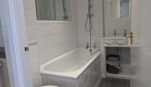 Deluxe Double Room with Side Sea View