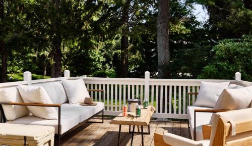 King Porch Suite
