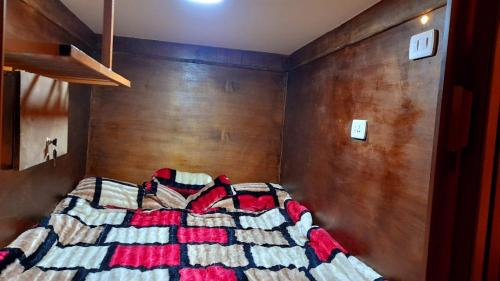 Japanese-Style Room