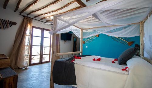 Suite with Terrace & Ocean View