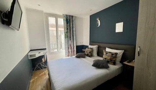 Double Room with Shower