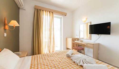 Double or Twin Room with Pool View