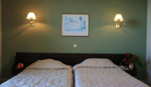 Budget Twin Room with no Balcony 
