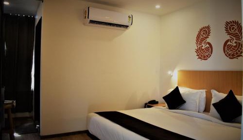 Standard King Room