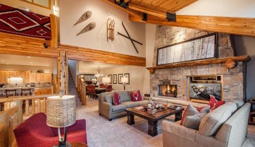 Four-Bedroom Apartment