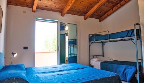 One-Bedroom Bungalow