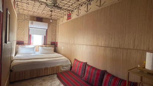 Double Room with Private External Bathroom