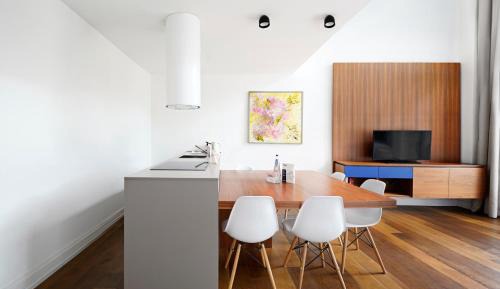 Extra Large 1 Bedroom Apartment with Terrace and Sofa Bed - Duplex