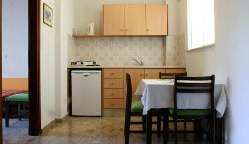 Two-Bedroom Apartment (4 Adults)