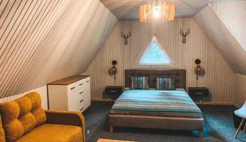 Quadruple Room with Private Bathroom