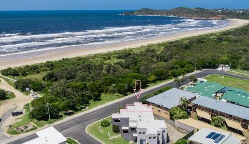 Three-Bedroom Townhouse