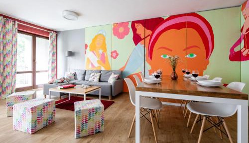 Apartment with Balcony