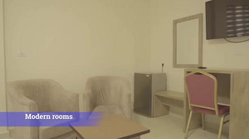 Deluxe Double or Twin Room