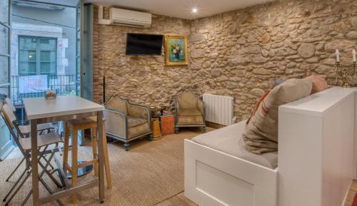 Superior One-Bedroom Apartment with Balcony