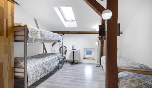 Quadruple Room with Bathroom